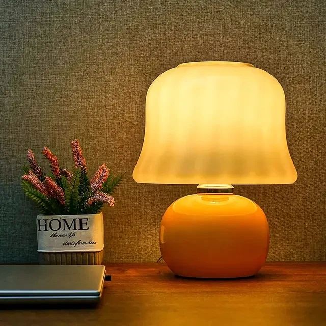 Cozy glow mushroom table lamp