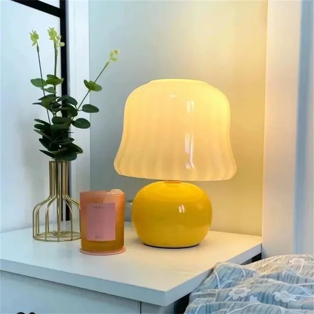 Cozy glow mushroom table lamp